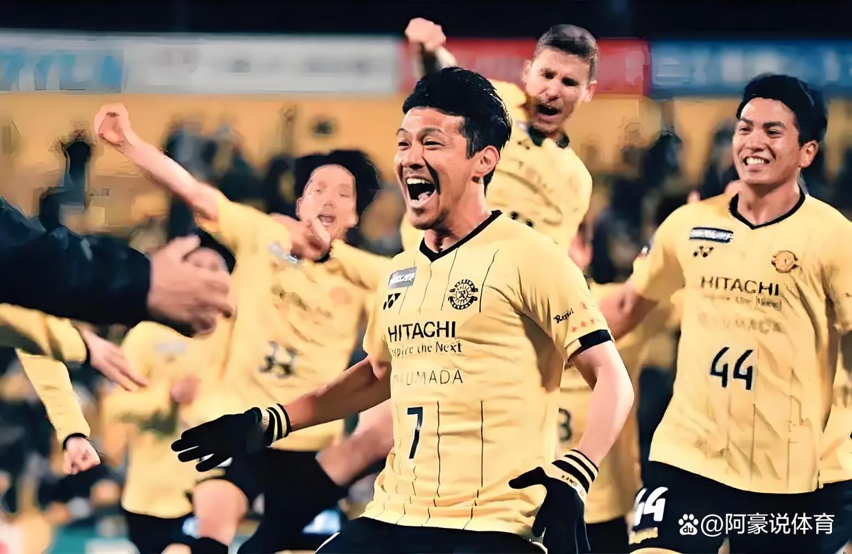 包含集结日斯图加特豪取连胜——亚冠节点到来,球迷炸锅,更衣室氛围转暖的词条 包含集结日斯图加特豪取连胜——亚冠节点到来,球迷炸锅,更衣室氛围转暖的词条